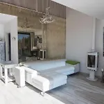 The House Roof Appartement