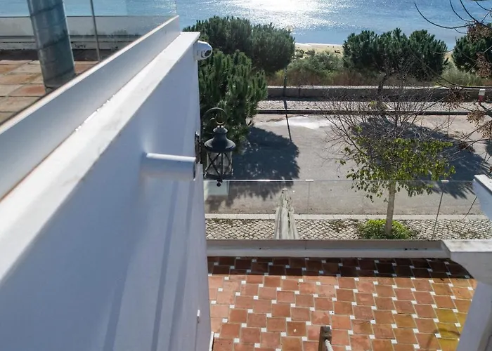 Apartman The House Roof